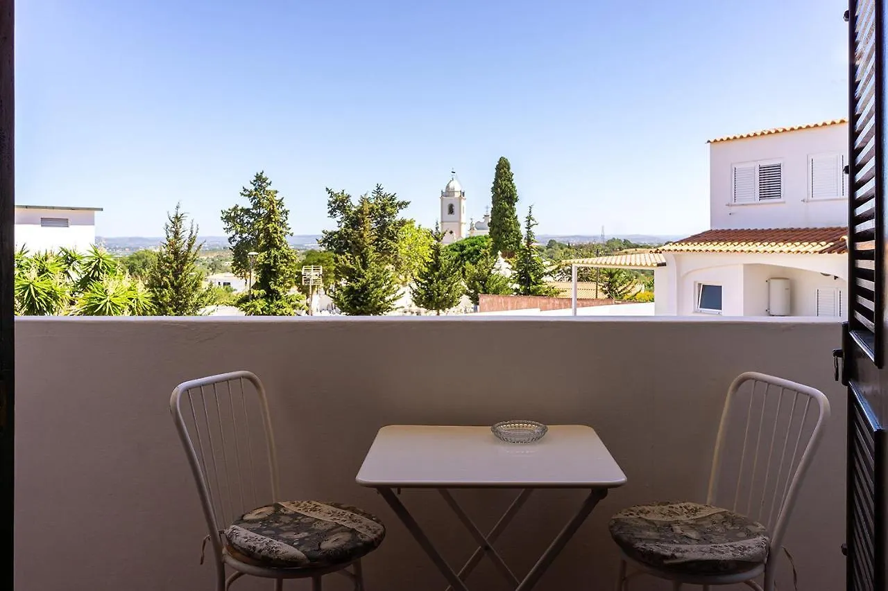 Pensionat Familia Brito Hotell Porches