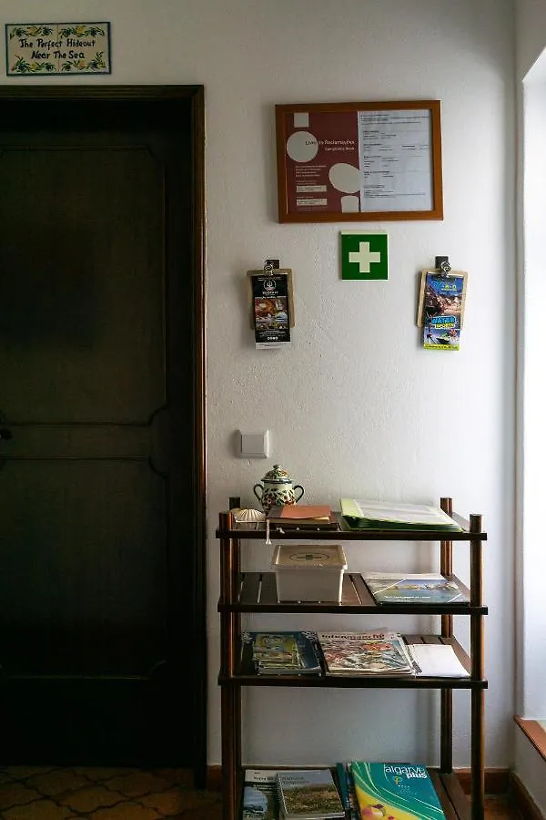 Pensionat Familia Brito Hotell Porches  Portugal