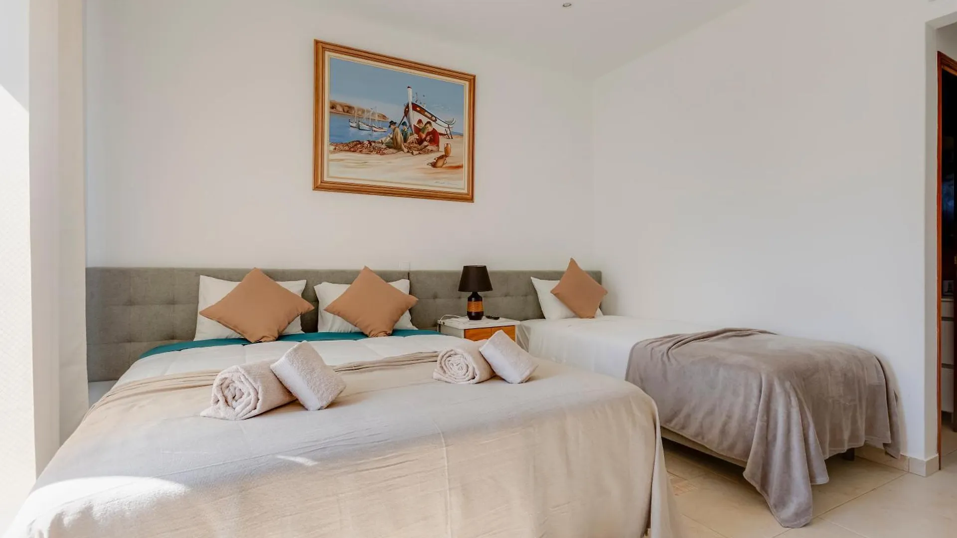 Hotel Familia Brito Porches  Affittacamere Porches (Algarve)